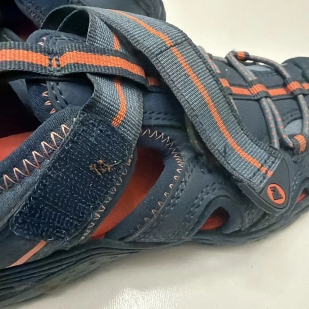 Merrell pre owned